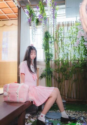 女同精油按摩做爰_免费观看
