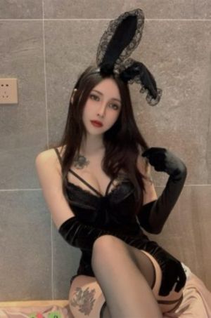 殴美性媓喷水_4K电影全集观看